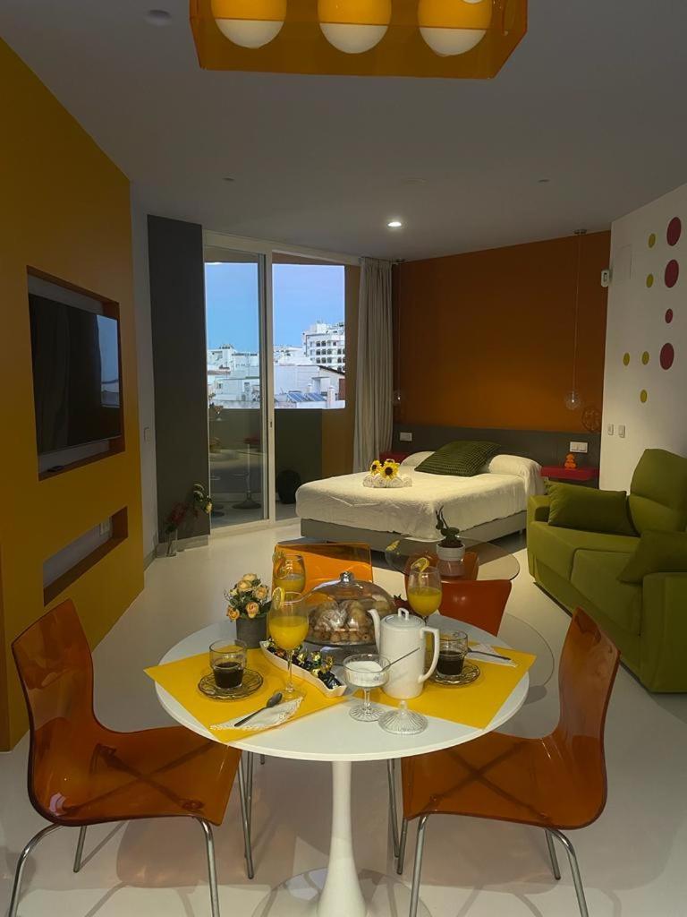 Lahola Glam Suites Torremolinos Exterior foto