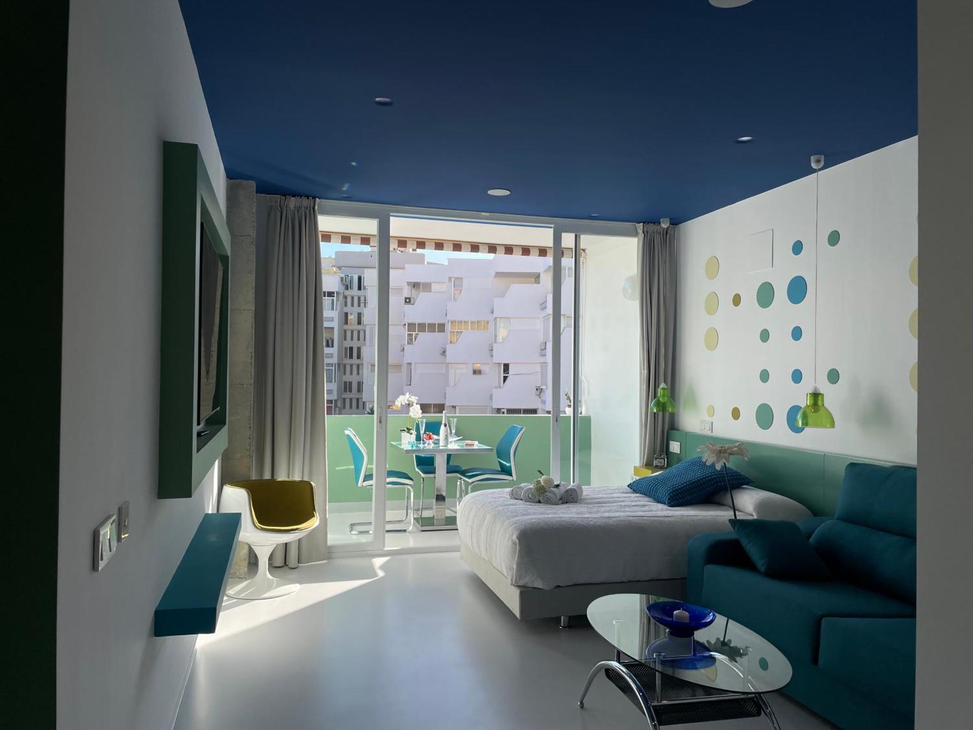 Lahola Glam Suites Torremolinos Habitación foto