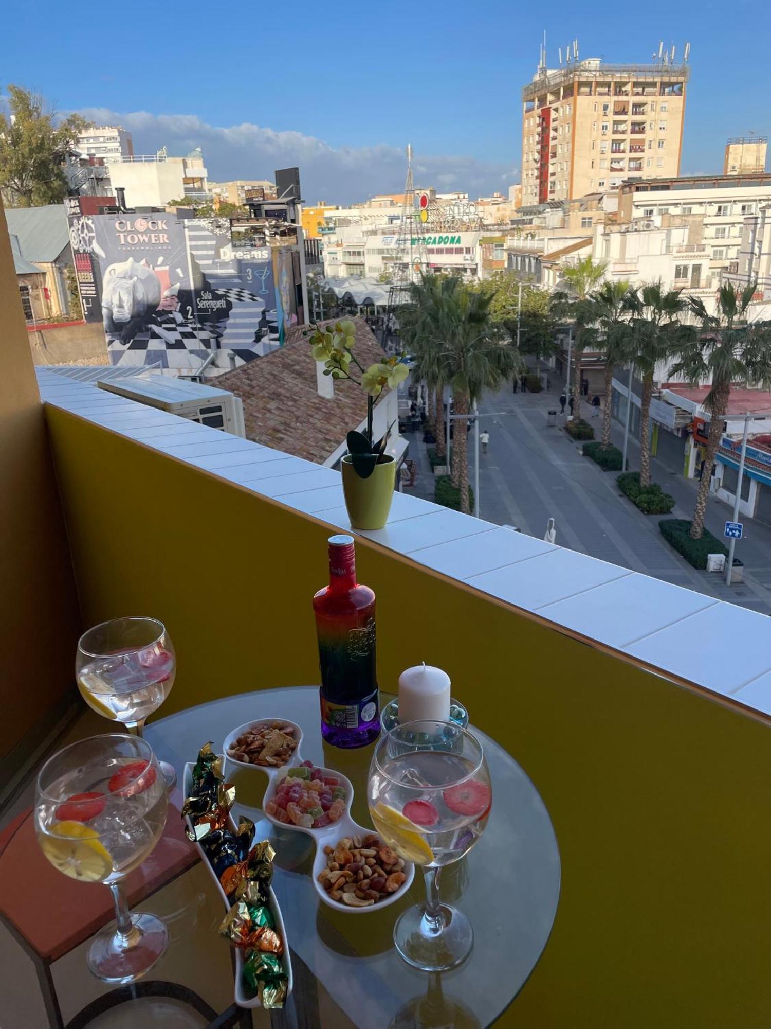 Lahola Glam Suites Torremolinos Exterior foto