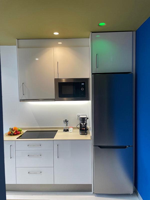 Lahola Glam Suites Torremolinos Habitación foto